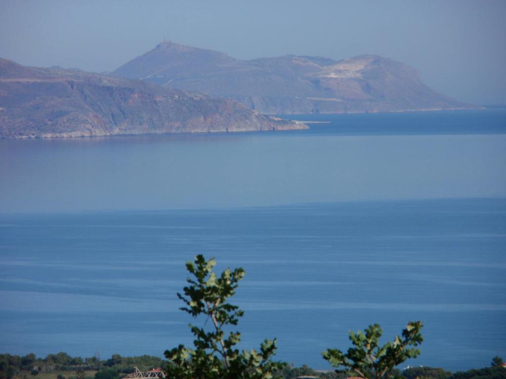Vourvahis Seaview Apartments Karoti  Экстерьер фото